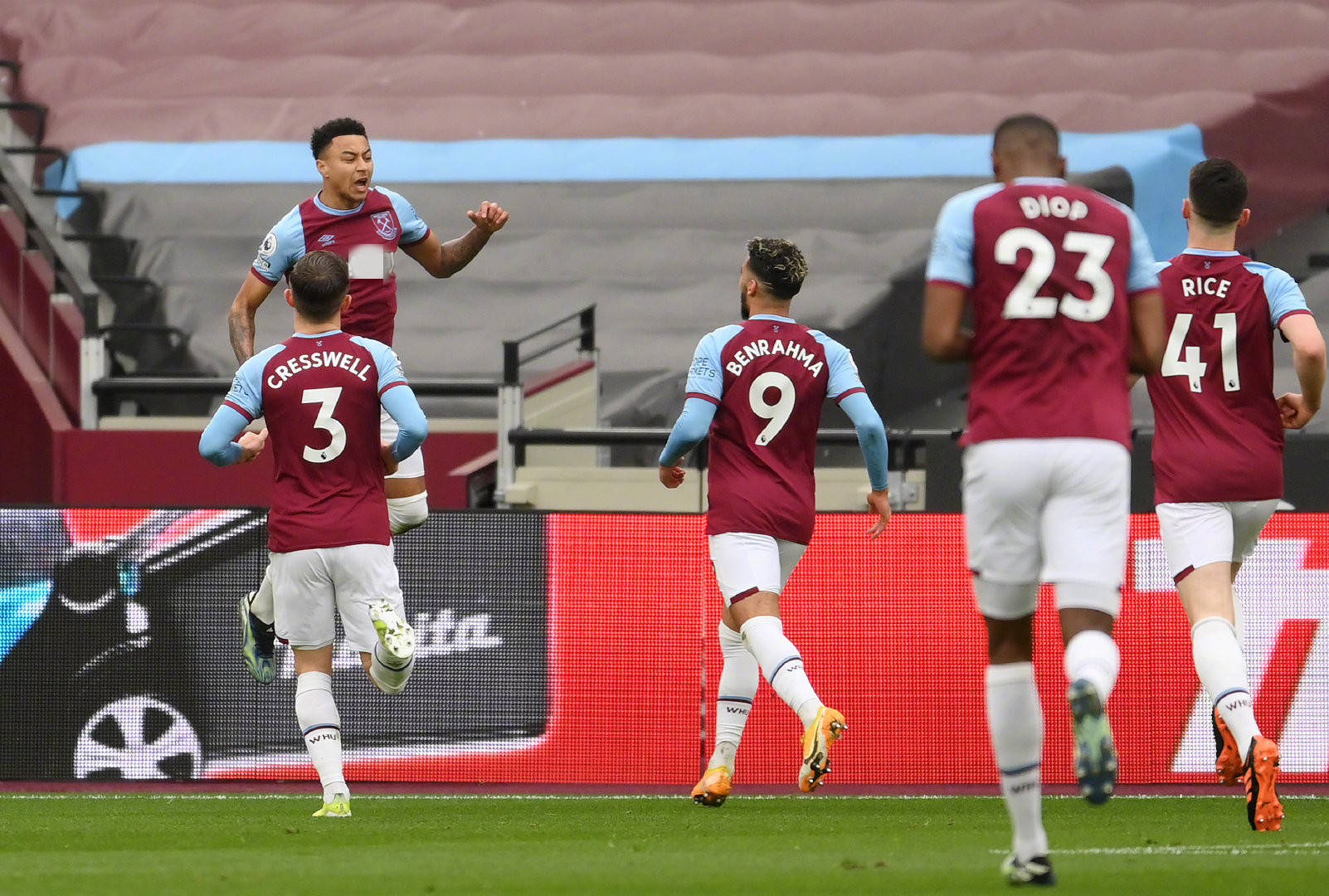 默契的配合 默契的配合